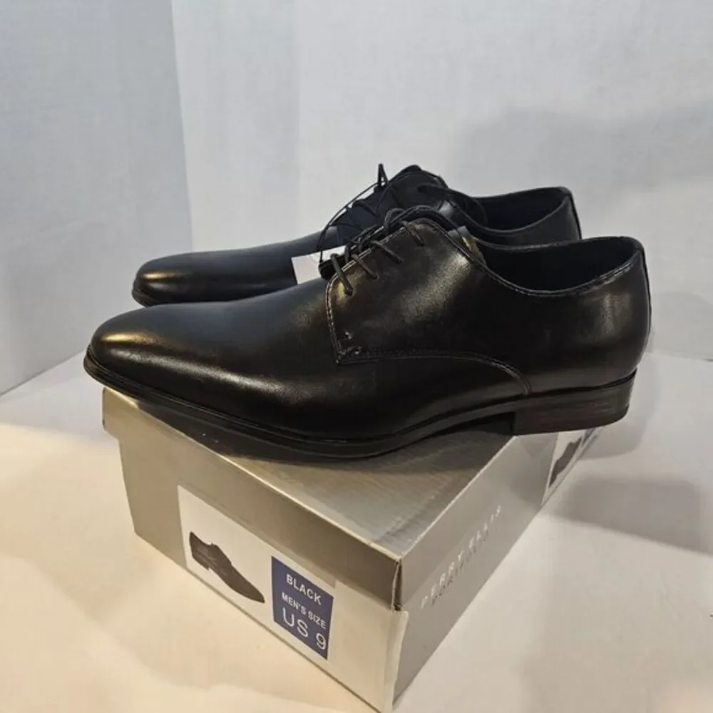 Perry Ellis Men’s Leather Oxford Lace-Up Dress or‎ Casual Shoe Black / Size 9